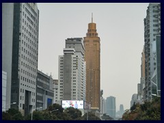 Shennan Blvd towards Golden Business Center .